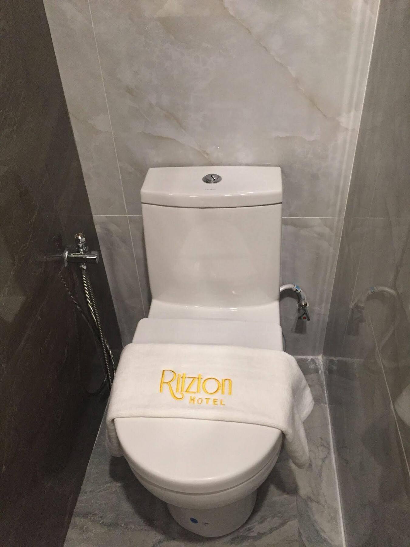 Ritzton Hotel Johor Bahru Exterior foto